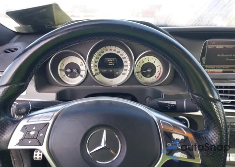 2014 Mercedes-Benz E 350 z USA, uszkodzony, nr VIN WDDHF5KB4EB069773